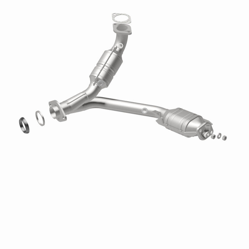 MagnaFlow Mitsubishi Montero HM Grade Federal / EPA Compliant Direct-Fit Catalytic Converter 24233 360 Degree Image Set