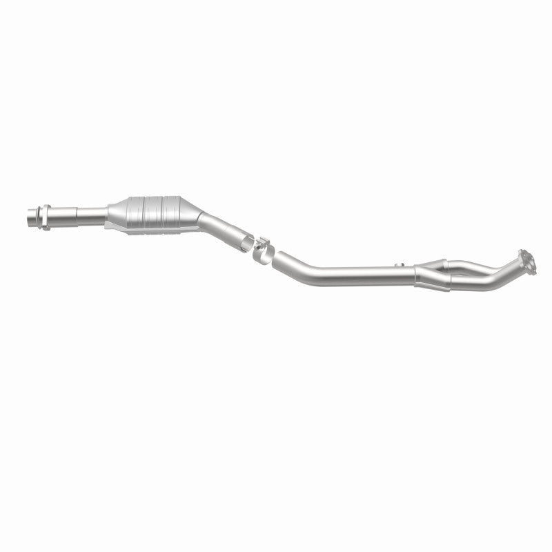 MagnaFlow BMW Standard Grade Federal / EPA Compliant Direct-Fit Catalytic Converter 23799 360 Degree Image Set