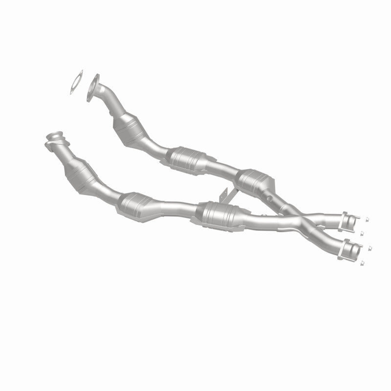 MagnaFlow Ford Mustang HM Grade Federal / EPA Compliant Direct-Fit Catalytic Converter 93348 360 Degree Image Set