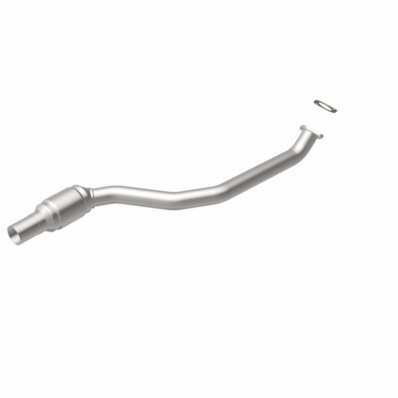 MagnaFlow BMW OEM Grade Federal / EPA Compliant Direct-Fit Catalytic Converter 49781 360 Degree Image Set
