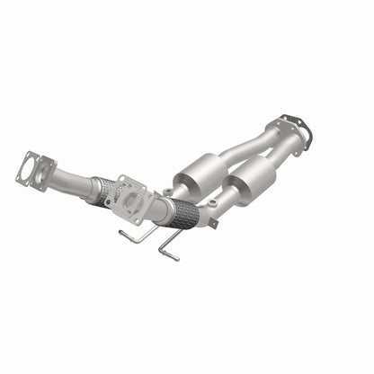 MagnaFlow Volvo XC90 OEM Grade Federal / EPA Compliant Direct-Fit Catalytic Converter 21-506 360 Degree Image Set