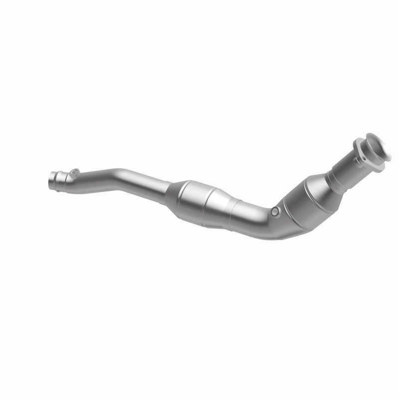MagnaFlow Land Rover LR4 OEM Grade Federal / EPA Compliant Direct-Fit Catalytic Converter 21-717 360 Degree Image Set