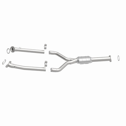 MagnaFlow Lexus SC400 OEM Grade Federal / EPA Compliant Direct-Fit Catalytic Converter 51904 360 Degree Image Set