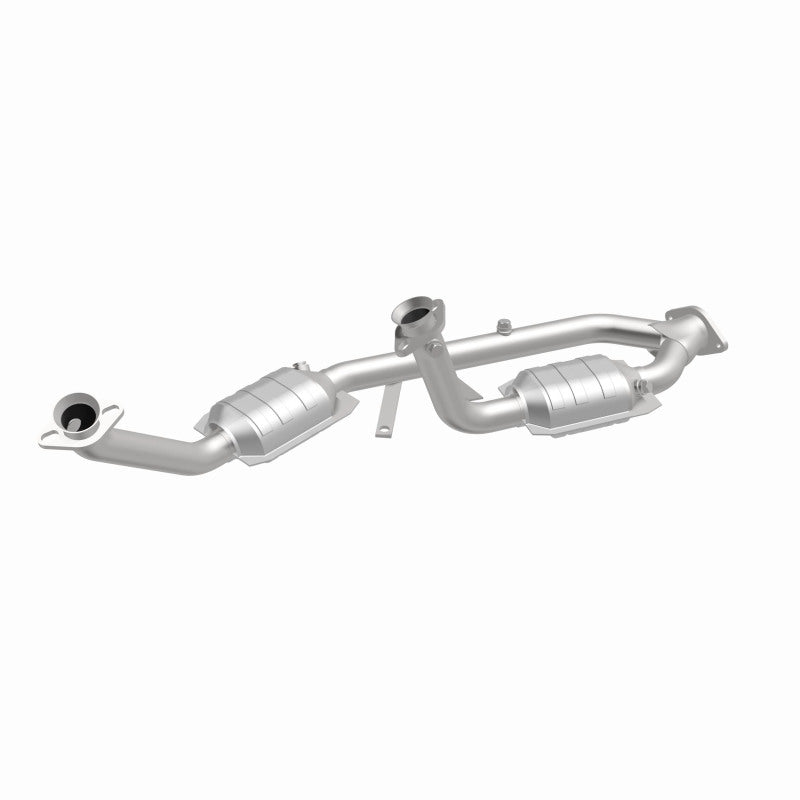 MagnaFlow Ford Windstar HM Grade Federal / EPA Compliant Direct-Fit Catalytic Converter 93342 360 Degree Image Set