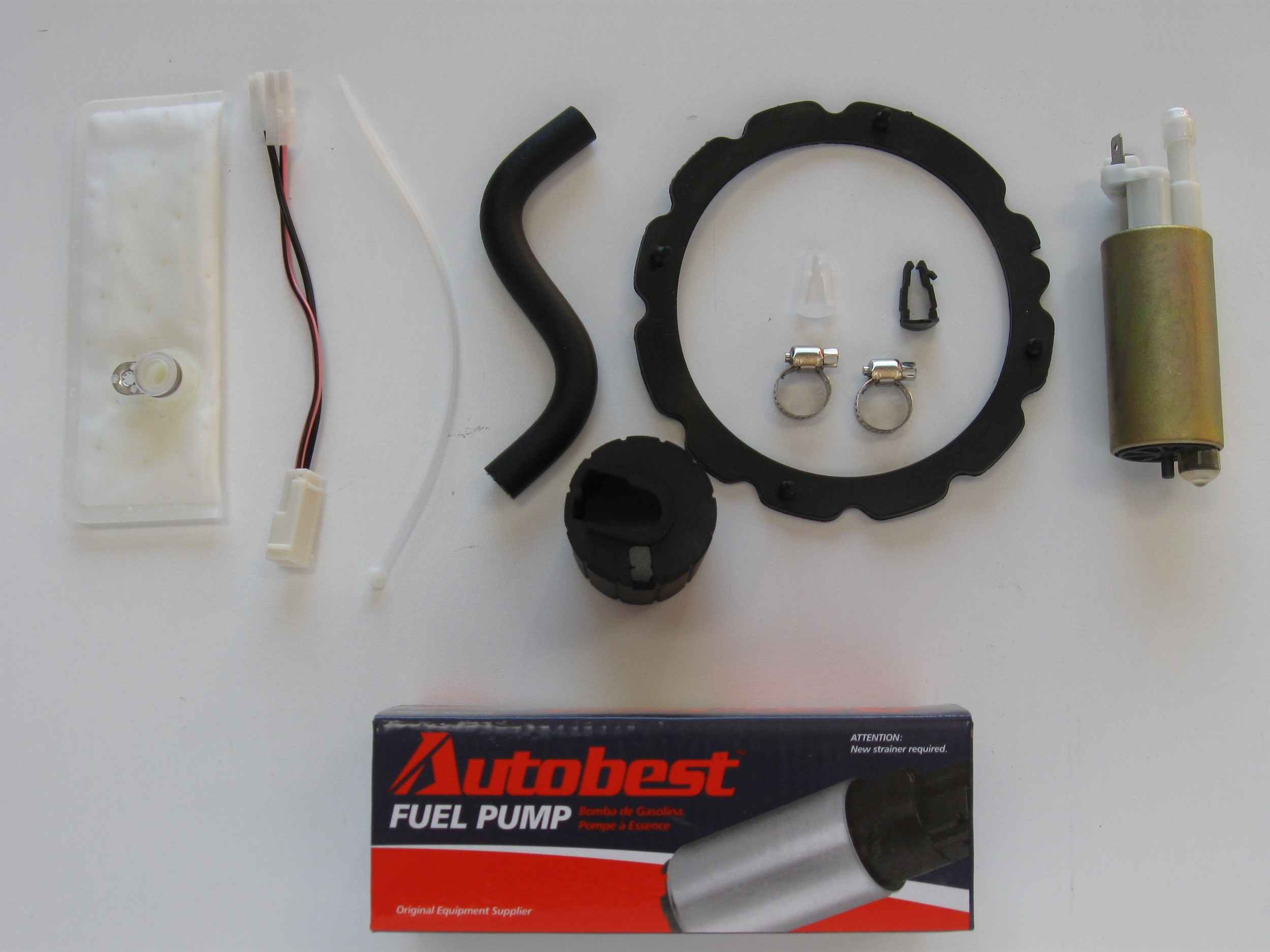 Autobest Fuel Pump and Strainer Set F1526