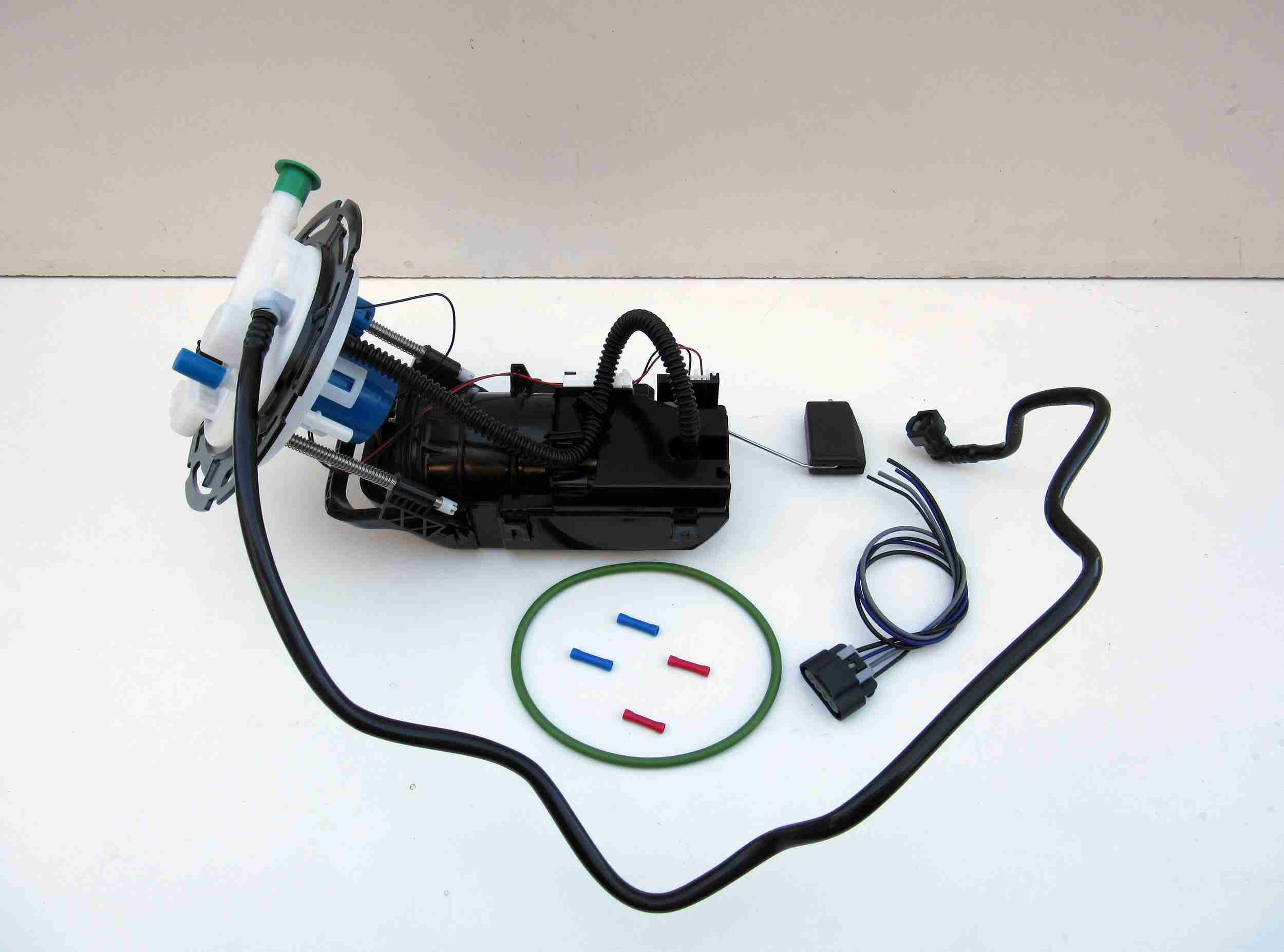 Autobest Fuel Pump Module Assembly F2502A