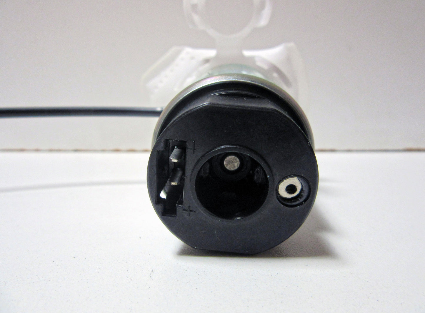 Autobest Fuel Pump and Strainer Set F4709