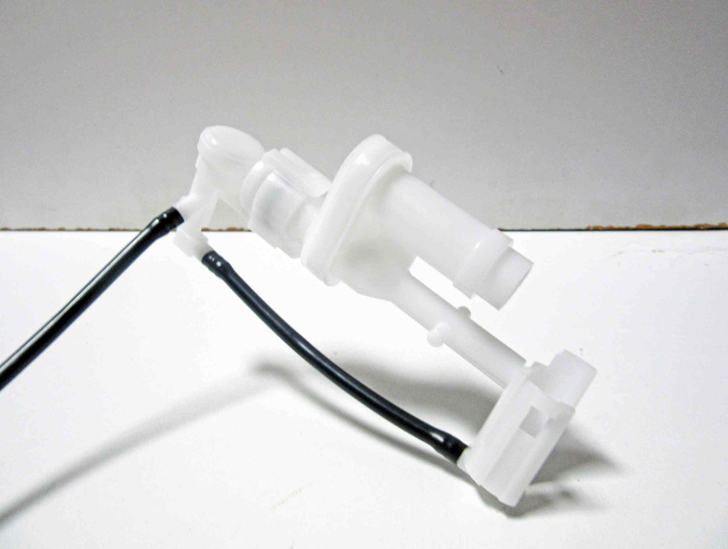 Autobest Fuel Pump and Strainer Set F4709