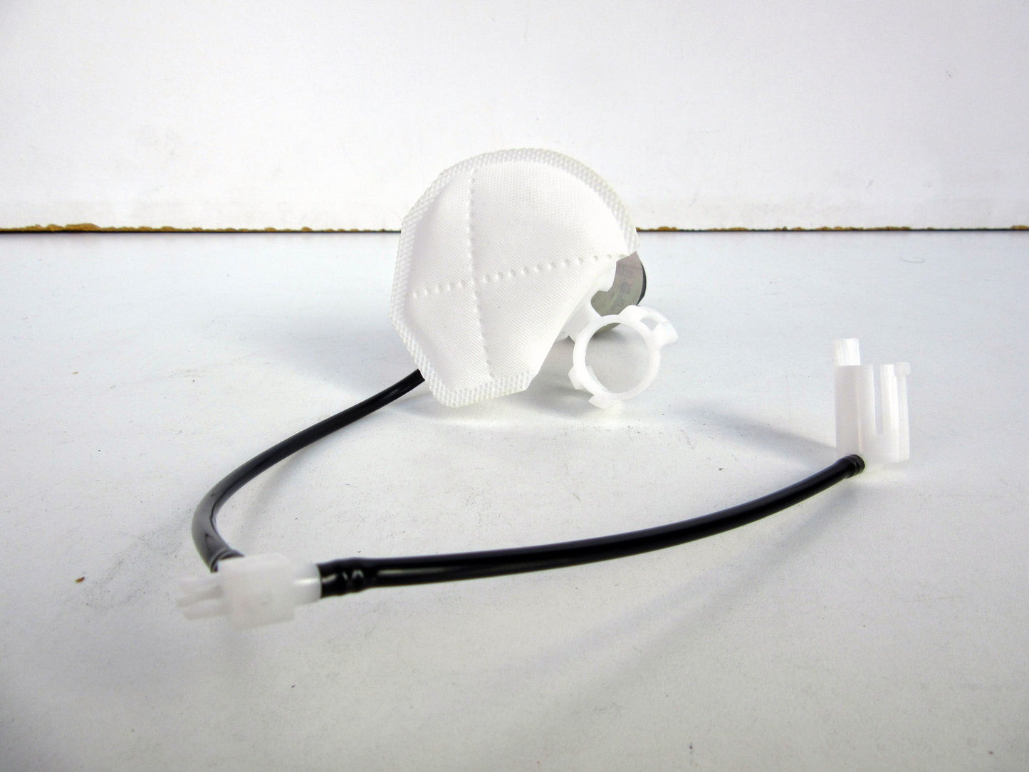 Autobest Fuel Pump and Strainer Set F4736