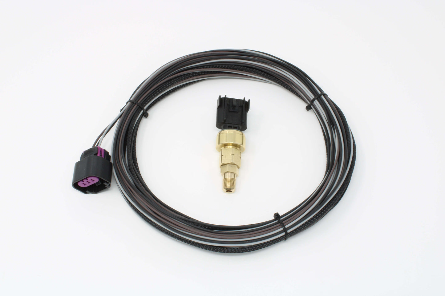 AEROMOTIVE Sensor Fuel Pressure 100psi w/1/8-MNPT Adp Air and Fuel Fuel Injection Systems and Components - Electronic main image