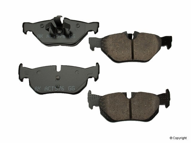 Akebono Brake Pads Rear BMW 128i 08-13 323i 10-11 EUR1267