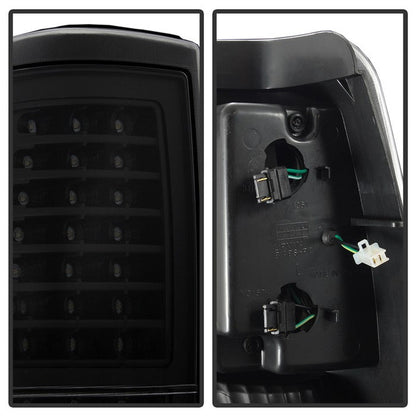 SPYDER xTune 99-02 Chevy Silverado 1500/2500 (w/o Stepside) LED Tail Lights - Black (ALT-JH-CSIL99-CS-BK) 9037610