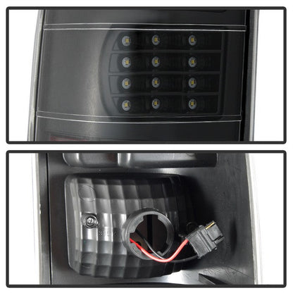 SPYDER xTune 99-02 Chevy Silverado 1500/2500 (w/o Stepside) LED Tail Lights - Black (ALT-JH-CSIL99-CS-BK) 9037610