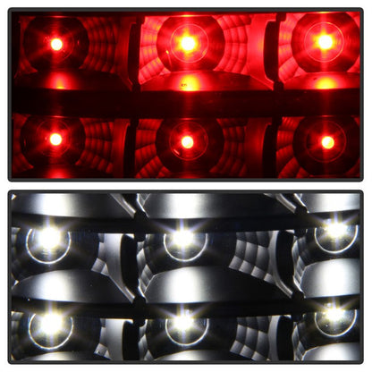 SPYDER xTune 99-02 Chevy Silverado 1500/2500 (w/o Stepside) LED Tail Lights - Black (ALT-JH-CSIL99-CS-BK) 9037610