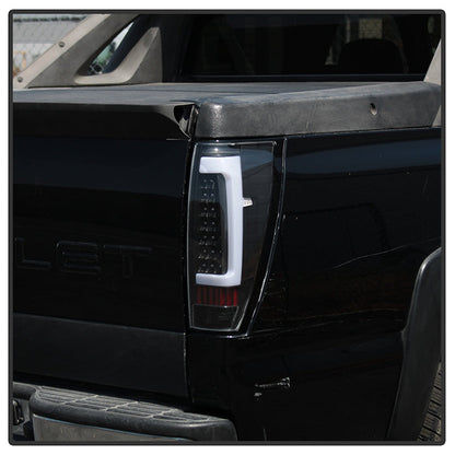 SPYDER xTune 02-06 Chevrolet Avalanche LED Tail Lights - Black (ALT-ON-CAV02-LED-BK) 9043956