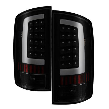 SPYDER xTune 02-06 Dodge Ram 1500 Light Bar LED Tail Light - Black Smoke (ALT-ON-DRAM02V3-LBLED-BSM) 9040269
