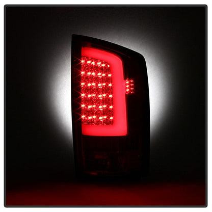 SPYDER xTune 02-06 Dodge Ram 1500 Light Bar LED Tail Light - Red Clear (ALT-ON-DRAM02V3-LBLED-RC) 9040276