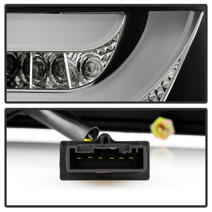 Spyder BMW E46 3-Series 99-01 4Dr Light Bar Style LED Tail Lights Black ALT-YD-BE4699-4D-LBLED-BK 5037695