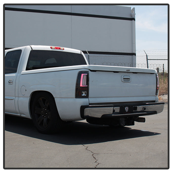 Spyder Chevy Silverado 1500/2500 03-06 Version 2 LED Tail Lights - Black ALT-YD-CS03V2-LED-BK 5081919