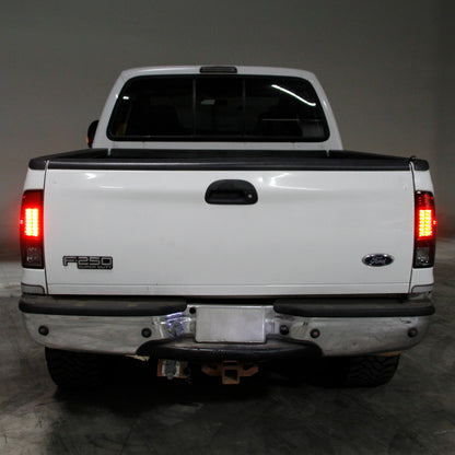 Spyder Ford F150 side 97-03/F250/350 Duty 99-07 LED Tail Lights Red Clear ALT-YD-FF15097-LED-RC 5003485