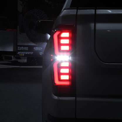Spyder GMC Sierra 19-20 LED Model Only LED Tail Lights - Black ALT-YD-GS19LED-LED-BK 5000309