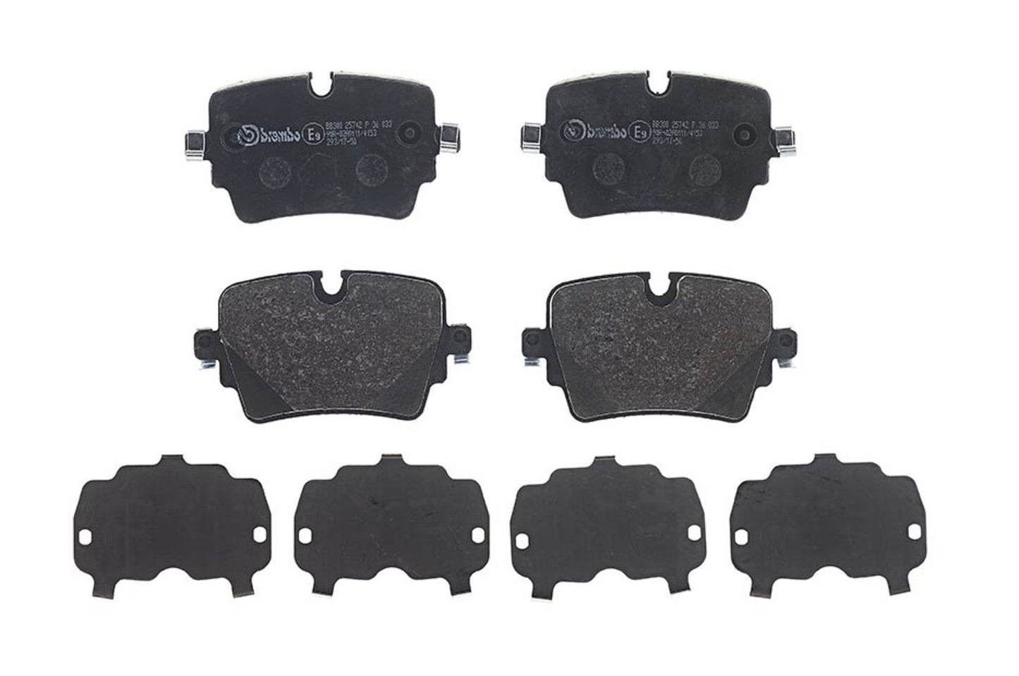 Brembo OE Brembo 14-21 Jaguar F-Type/16-19 XJ/16-17 XJR/2018 XJR575 Rear Premium Low-Met OE Equivalent Pad P36033