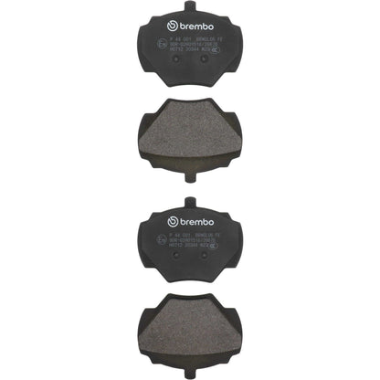 Brembo OE Brembo 94-95 Land Rover Defender 90/94-99 Discovery Rear Premium Low-Met OE Equivalent Pad P44001