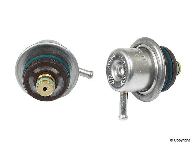 Bosch Fuel Injection Pressure Regulator 0280160557