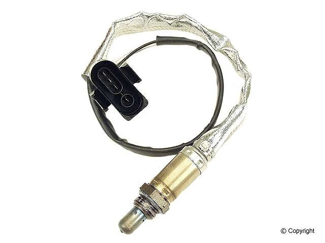 Bosch Oxygen Sensor 13736