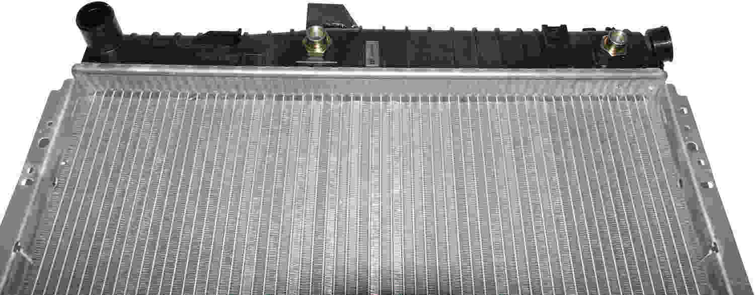 CSF 00-05 Ford Explorer 4.0L OEM Plastic Radiator 3280