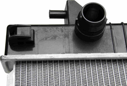 CSF 15-17 Ford Expedition 3.5L OEM Plastic Radiator 3671 *Discontinued