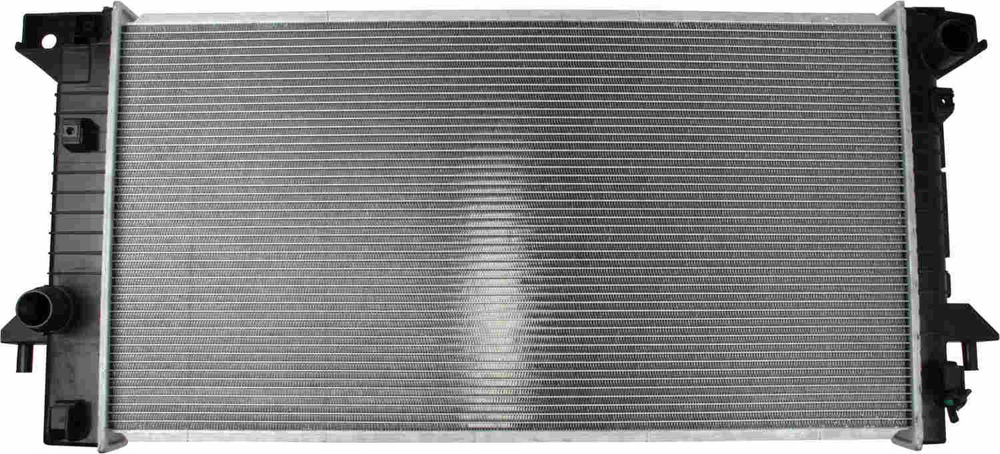 CSF 15-17 Ford Expedition 3.5L OEM Plastic Radiator 3671 *Discontinued