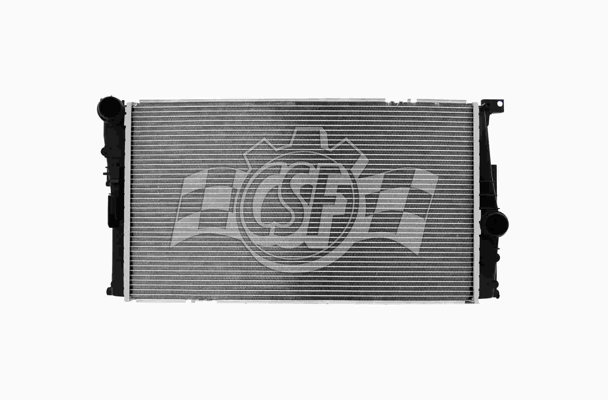 CSF 14-19 BMW i3 0.6L OEM Plastic Radiator 3724