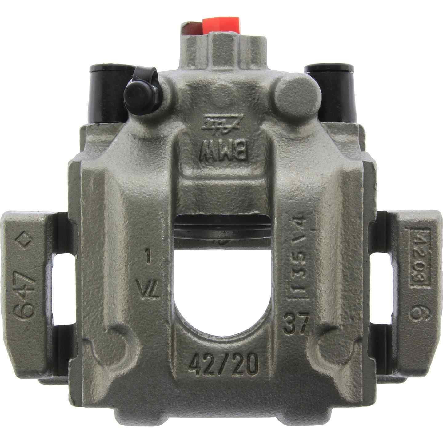 Centric Parts Disc Brake Caliper Semi-Loaded for 2002-2006 BMW X5 141.34562