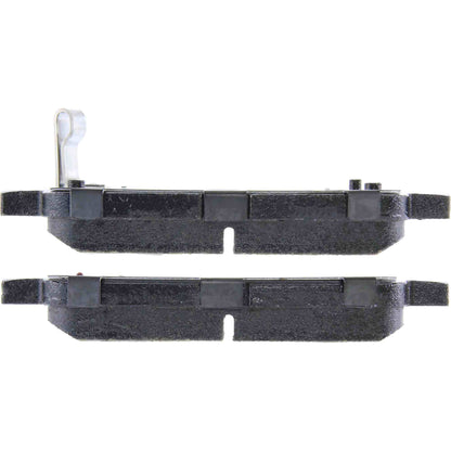 StopTech  Street Select Brake Pads With Hardware