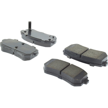 StopTech Street Select Brake Pads With Hardware