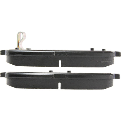 StopTech  Street Select Brake Pads With Hardware