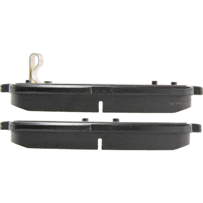 StopTech  Street Select Brake Pads With Hardware