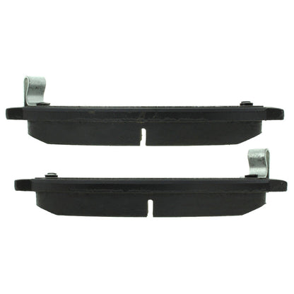 StopTech  Sport Brake Pads With Shims And Hardware