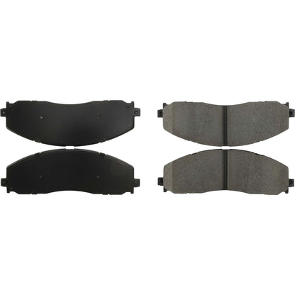 StopTech 12-20 Ford F-250 / F-350 / F-450 Super Duty Sport Performance Front Brake Pads 309.16800