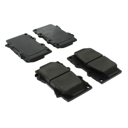 StopTech 98-07 Toyota Land Cruiser/Lexus LX470 Front Truck & SUV Brake Pad 319.07720