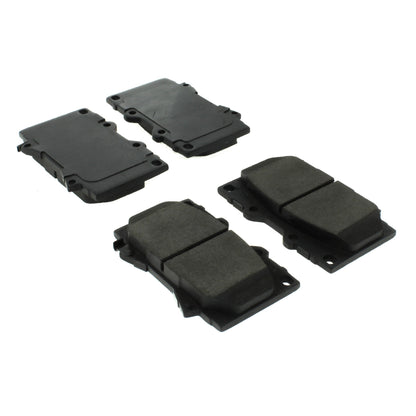 StopTech 98-07 Toyota Land Cruiser/Lexus LX470 Front Truck & SUV Brake Pad 319.07720