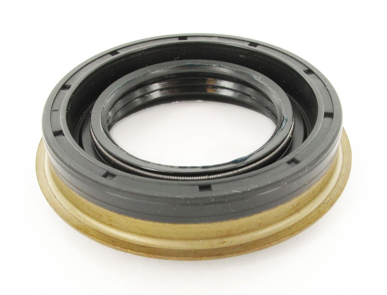 SKF Transfer Case Output Shaft Seal 13773