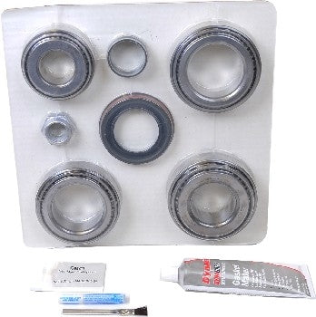 SKF Axle Differential Bearing and Seal Kit SDK324-A