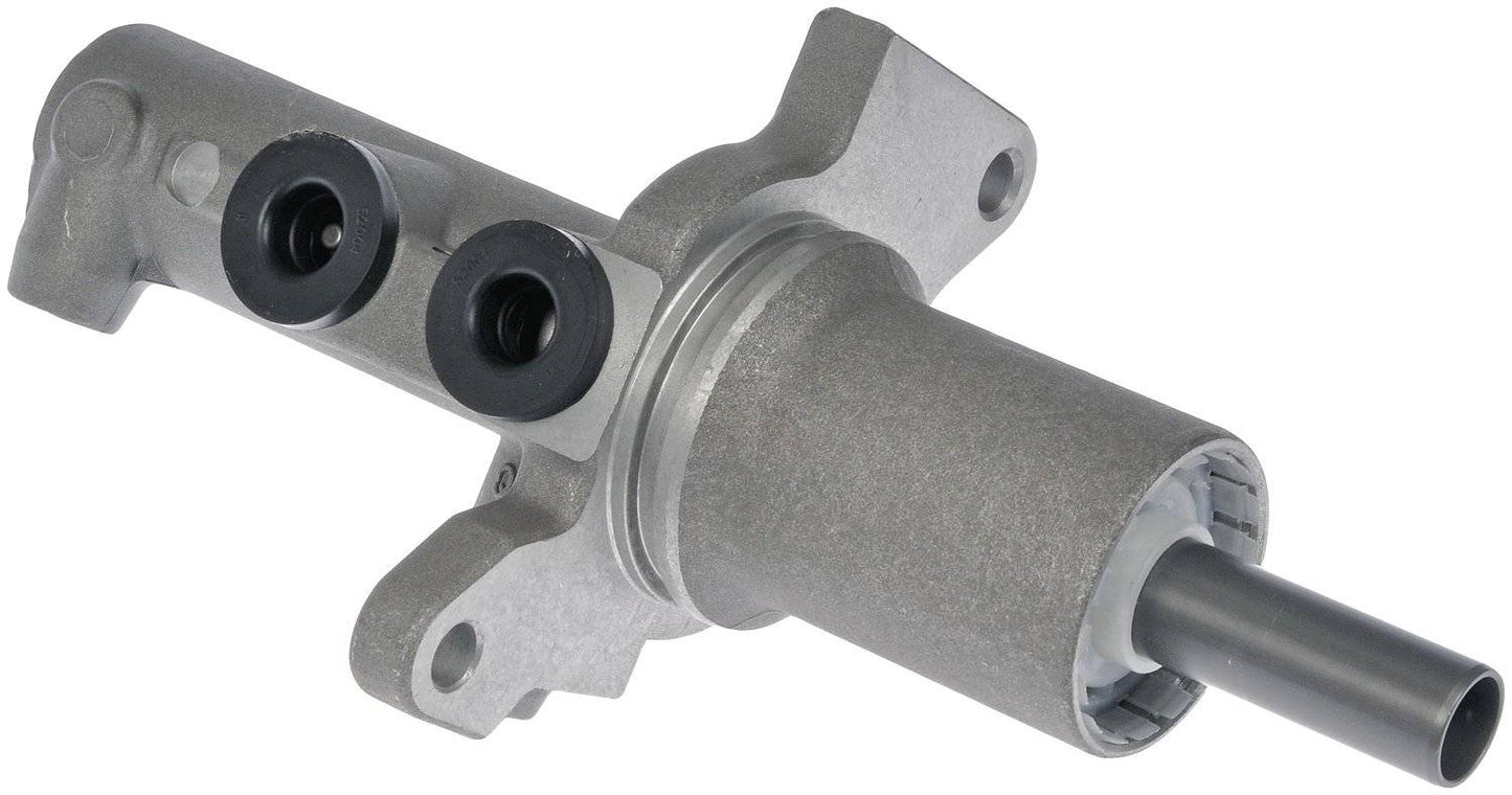 Dorman - First Stop Brake Master Cylinder for Freightliner 2019-10 and Mercedes-Benz 2013-10 M630858