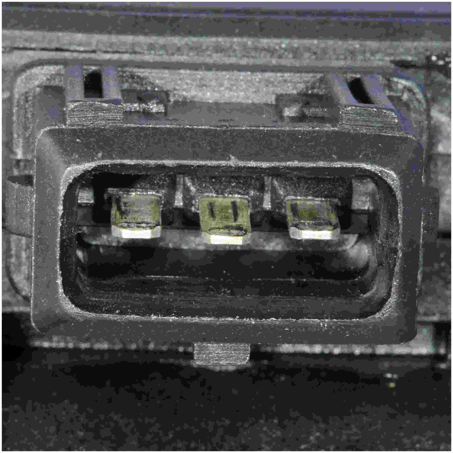 Delphi Mass Air Flow Sensor AF10196