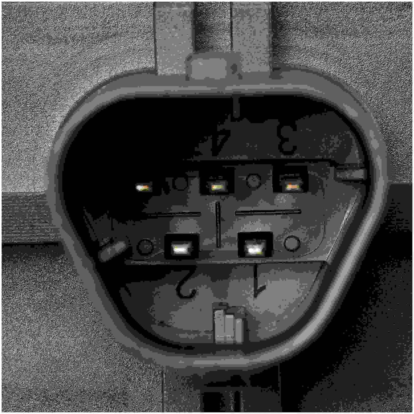 Delphi Mass Air Flow Sensor AF10557