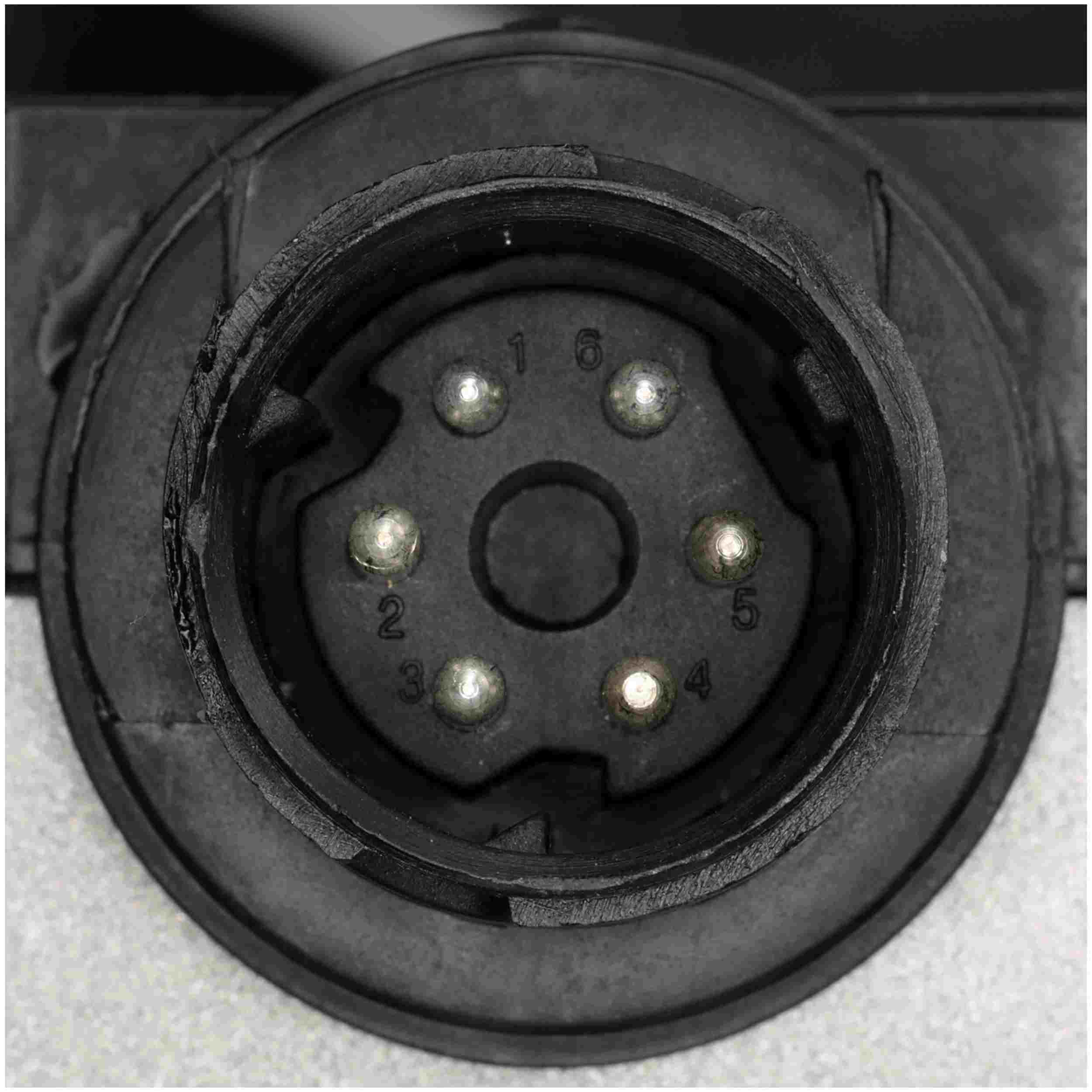 Delphi Mass Air Flow Sensor AF10576