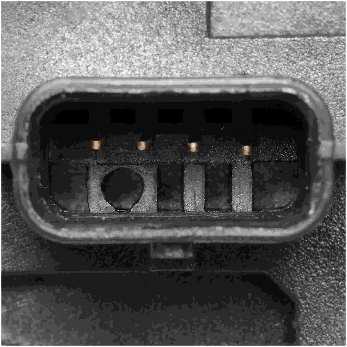 Delphi Mass Air Flow Sensor AF10660