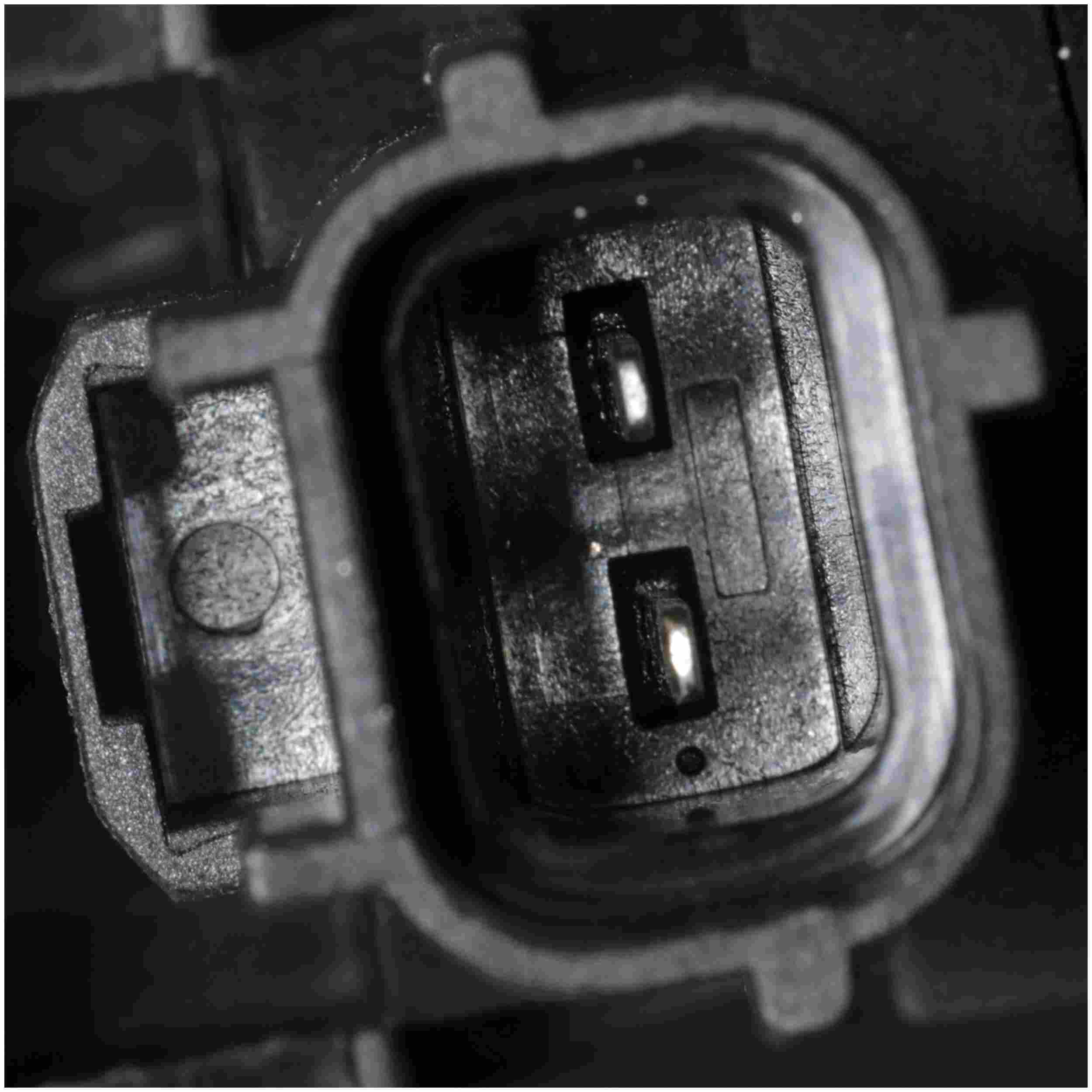 Delphi Engine Crankshaft Position Sensor SS11409